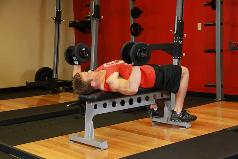 Dumbbell Bench Press: starting position
