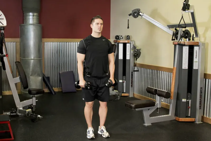 Alternating Deltoid Raise: starting position