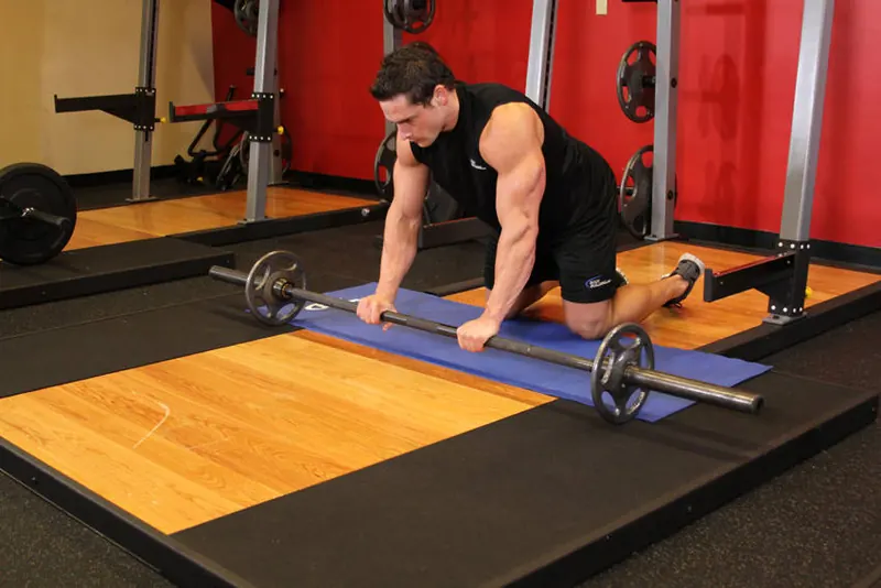 Barbell Ab Rollout - On Knees: starting position