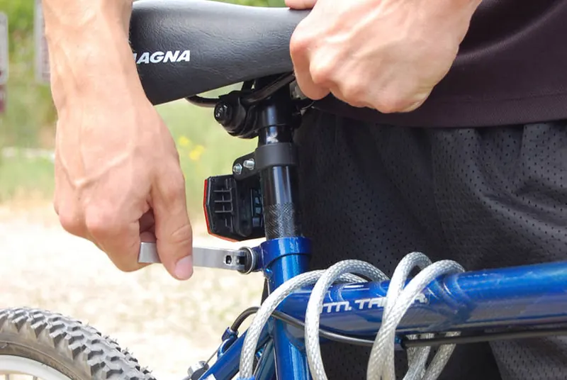 Bicycling: end position