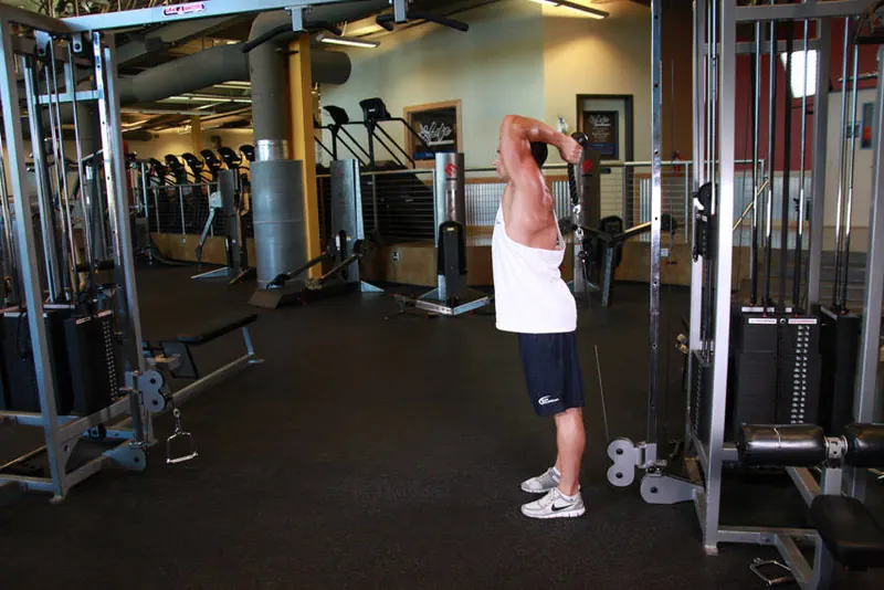 Cable Rope Overhead Triceps Extension: starting position