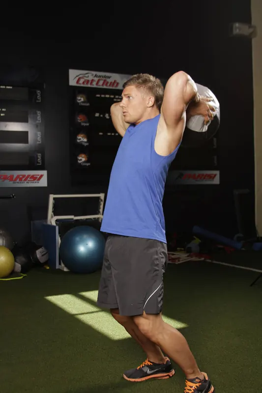 Catch and Overhead Throw: end position