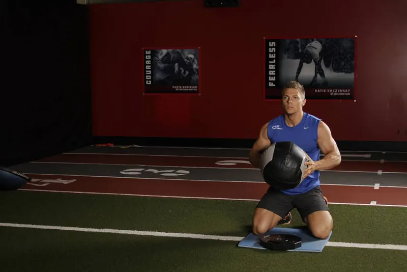 Chest Push (single response): starting position