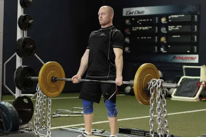 Deadlift with Chains: end position