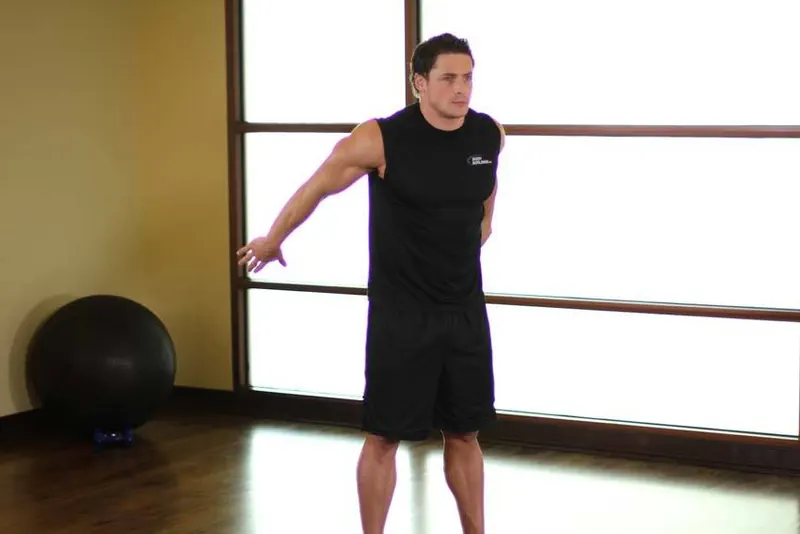 Dynamic Back Stretch: starting position