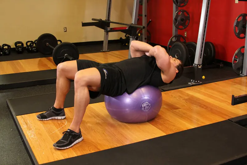 Exercise Ball Crunch: starting position