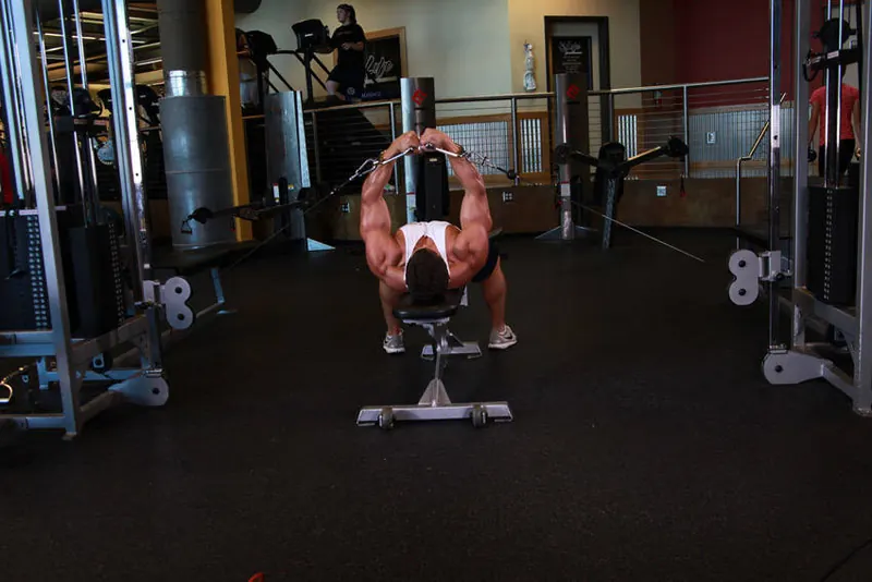 Flat Bench Cable Flyes: end position