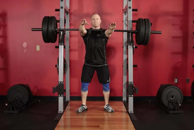 Frankenstein Squat: starting position