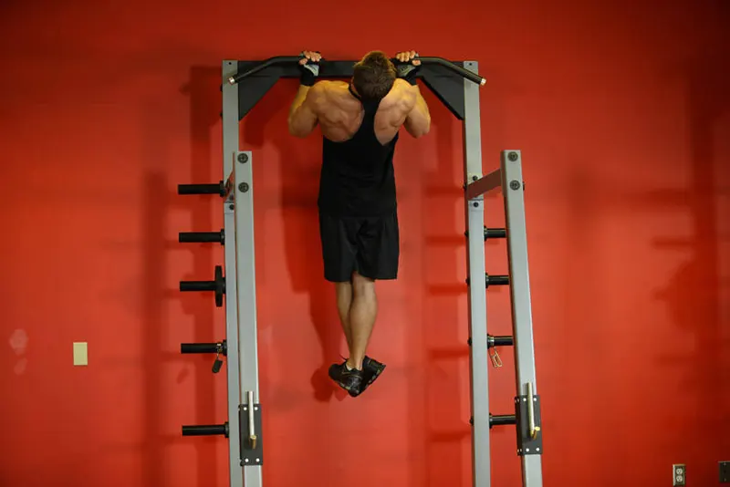 Gironda Sternum Chins: end position