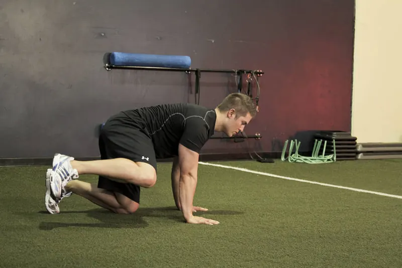Hip Circles (prone): end position
