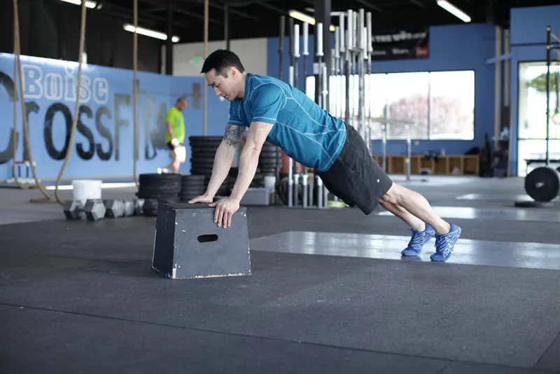 Incline Push-Up: end position