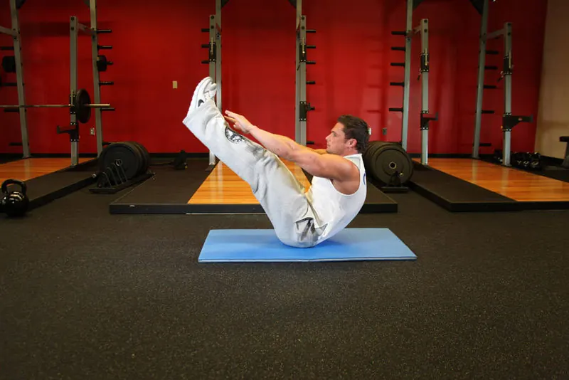 Jackknife Sit-Up: end position