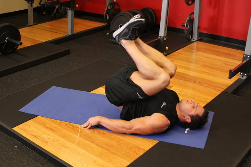 Leg Pull-In: end position