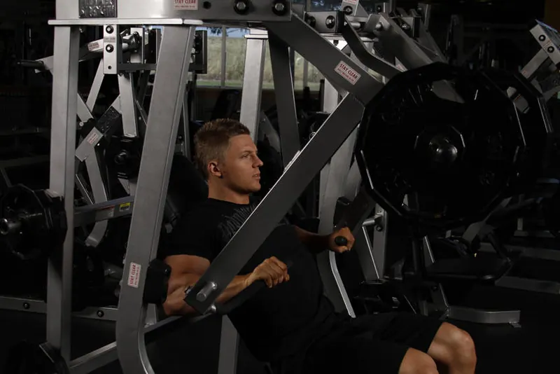 Leverage Decline Chest Press: starting position