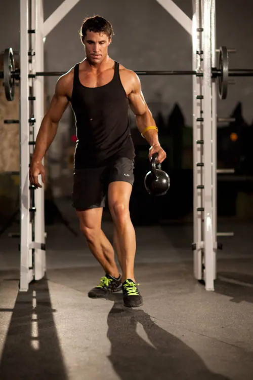 Lunge Pass Through: starting position