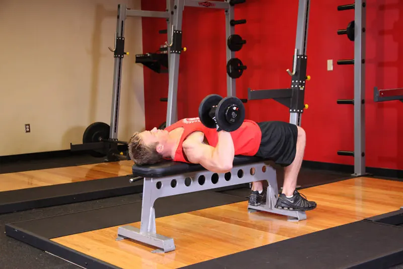 One Arm Dumbbell Bench Press: starting position