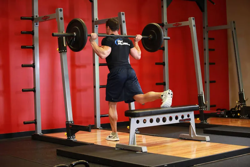 One Leg Barbell Squat: starting position