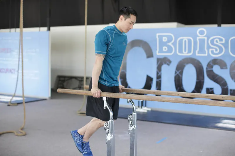 Parallel Bar Dip: end position