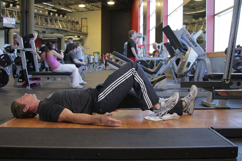 Platform Hamstring Slides: end position