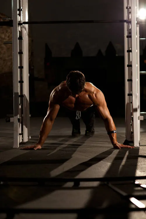 Push-Up Wide: starting position