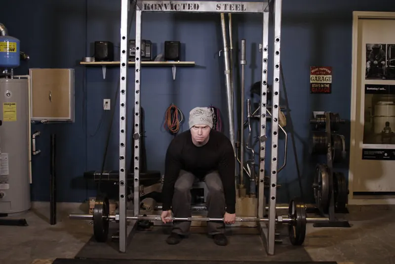 Reverse Band Deadlift: starting position