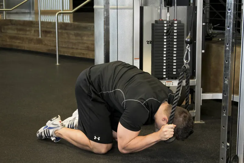 Rope Crunch: end position