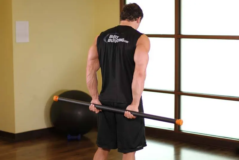 Round The World Shoulder Stretch: starting position