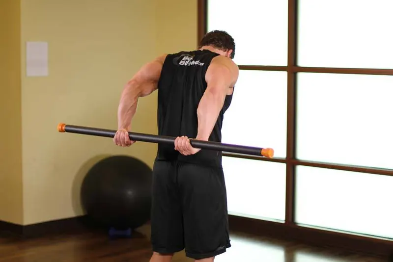 Round The World Shoulder Stretch: end position