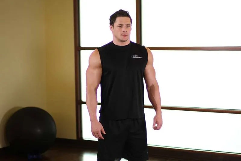 Shoulder Raise: starting position
