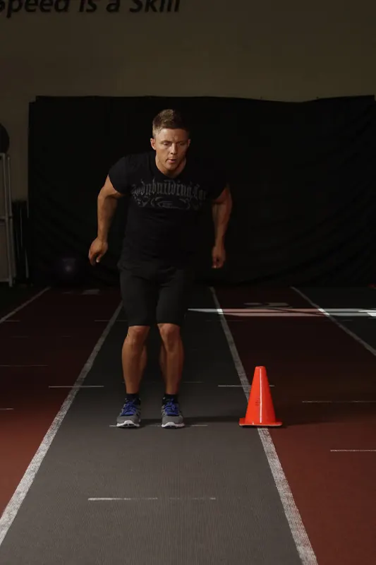 Side Hop-Sprint: end position