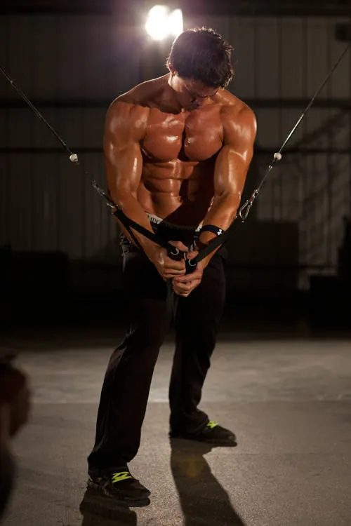 Single-Arm Cable Crossover: end position