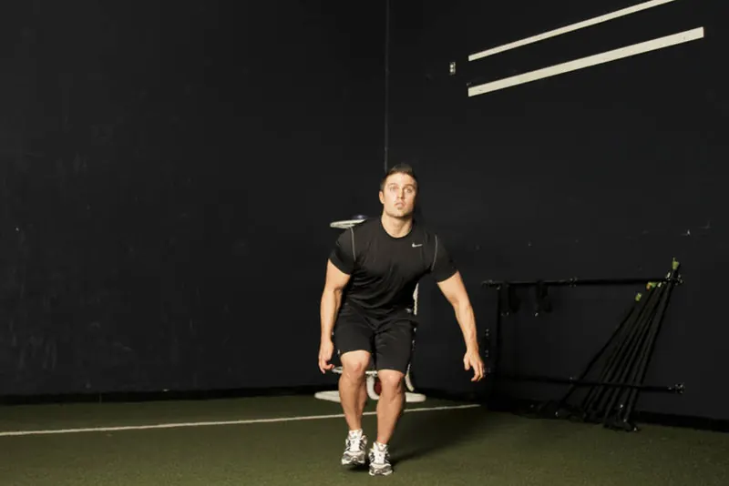 Single Leg Butt Kick: starting position