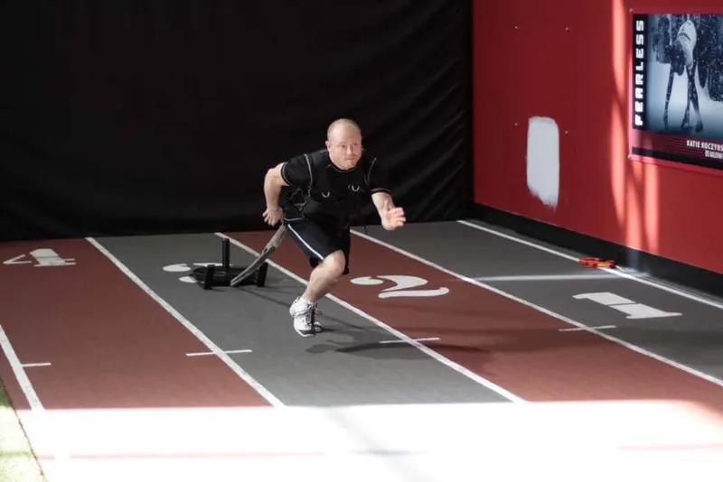 Sled Drag - Harness: starting position