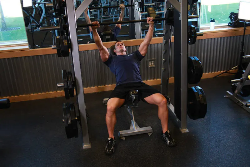 Smith Machine Incline Bench Press: end position