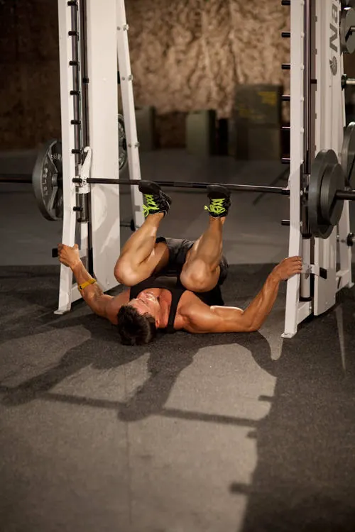 Smith Machine Leg Press: end position