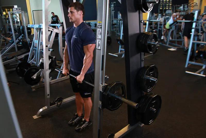 Smith Machine Upright Row: starting position