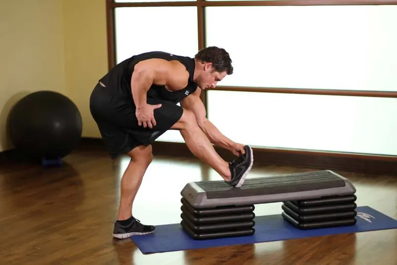 Standing Gastrocnemius Calf Stretch: starting position