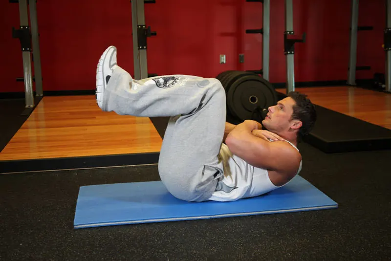 Tuck Crunch: starting position