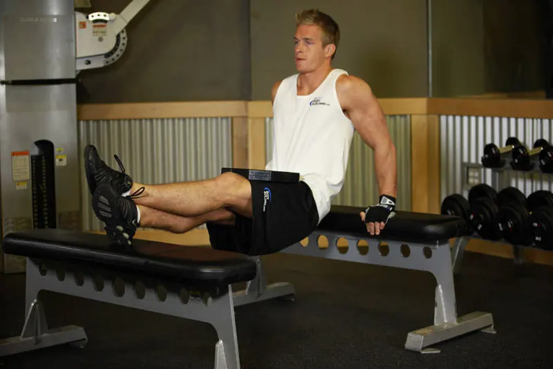 Weighted Bench Dip: starting position