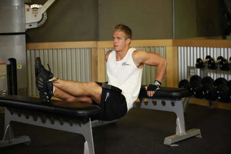 Weighted Bench Dip: end position
