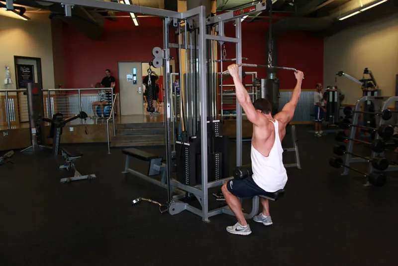 Wide-Grip Pulldown Behind The Neck: end position