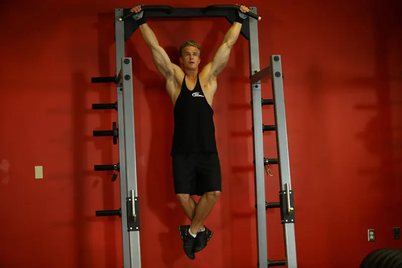 Wide-Grip Rear Pull-Up: starting position
