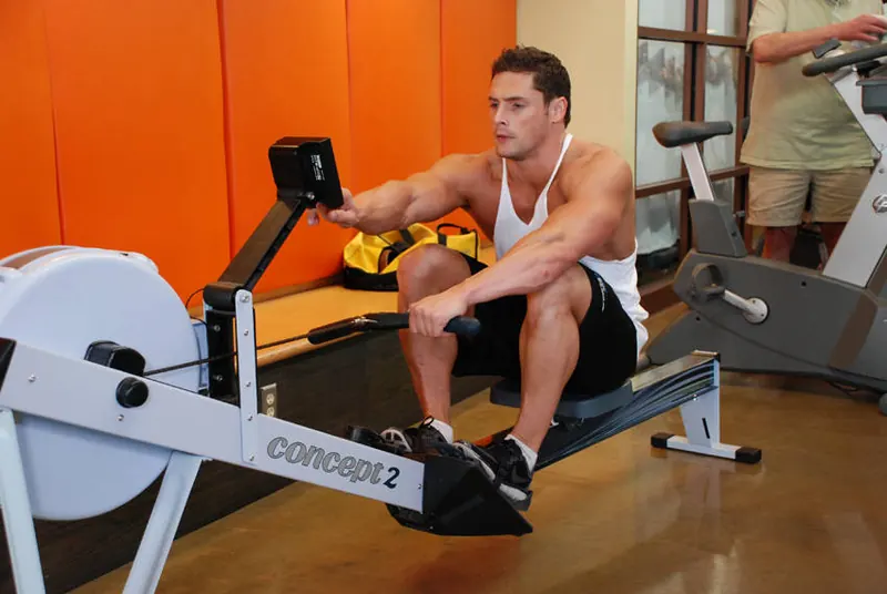 Rowing Machine: starting position