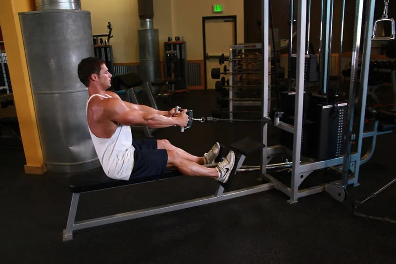 Seated Cable Row: starting position